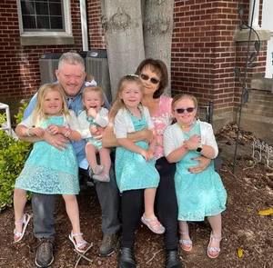 Meet your Posher, Lisa